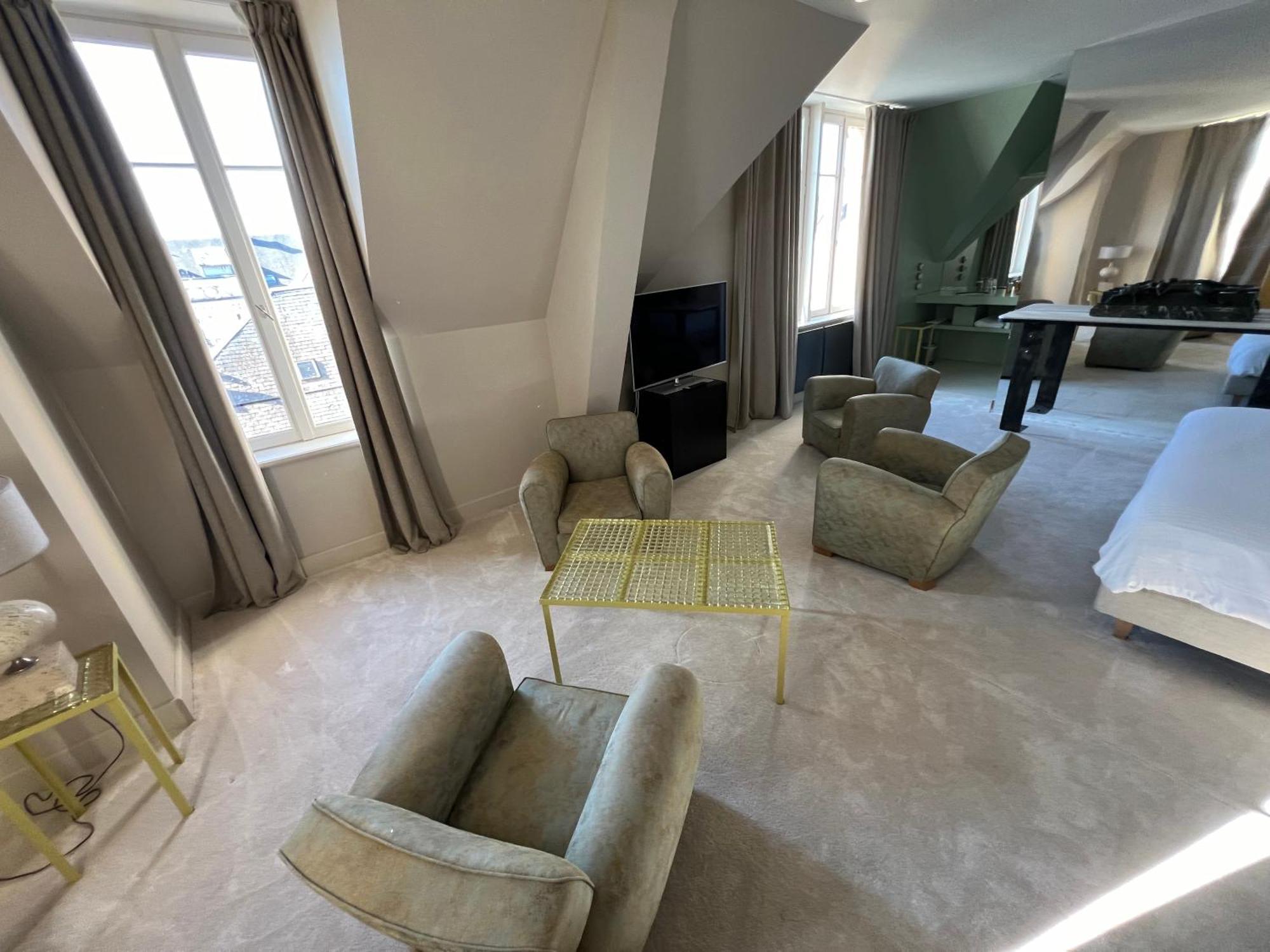 Logis Hotel La Maison A Pan De Bois Vierzon Kültér fotó